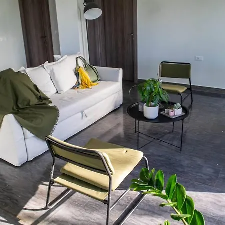 Istron Avra Apartment